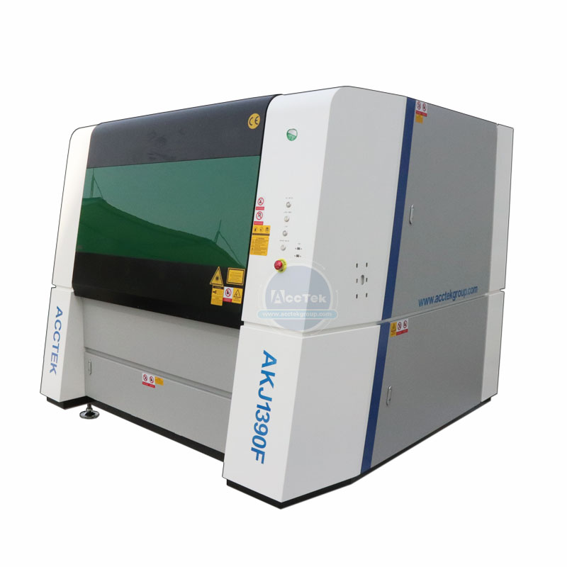 JINAN CNC Industrie Apparatuur - Industrial Laser Metal Cutting Machine recensie en prijs