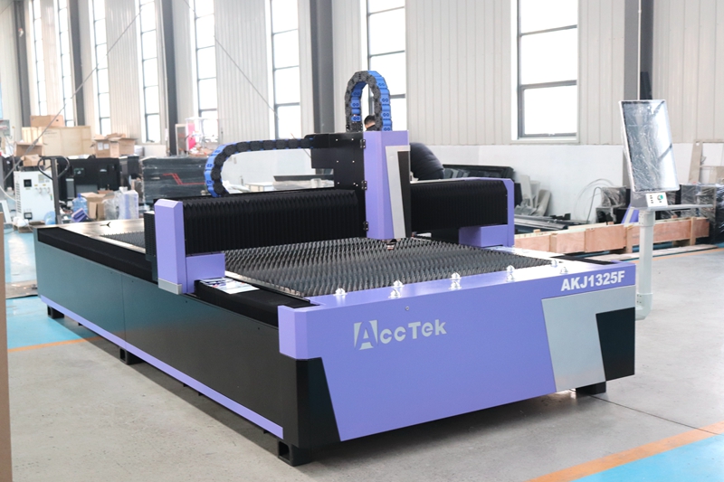 China Industriële Lasersnijder - Industrial Laser Cutter Price recensie en prijs