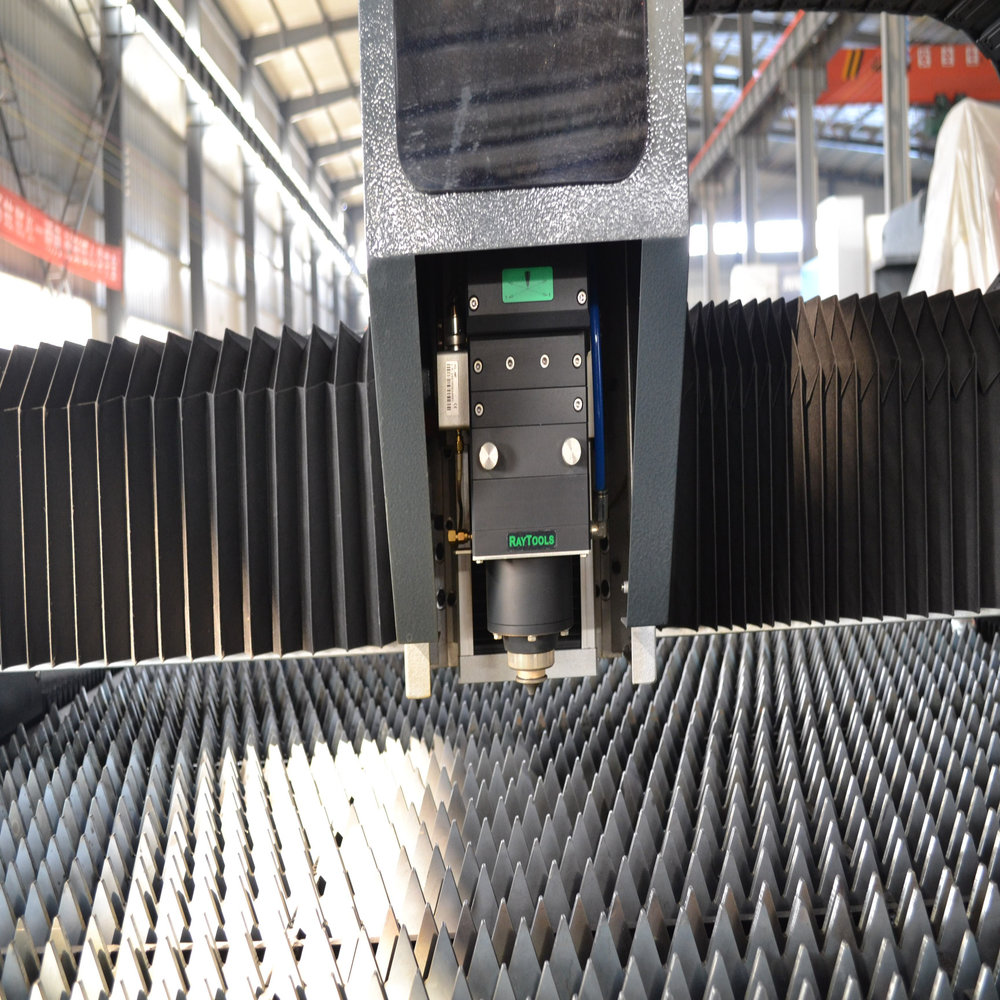 Industriële CNC metaalbewerkin - Industrial Laser Metal Cutting Machine recensie en prijs